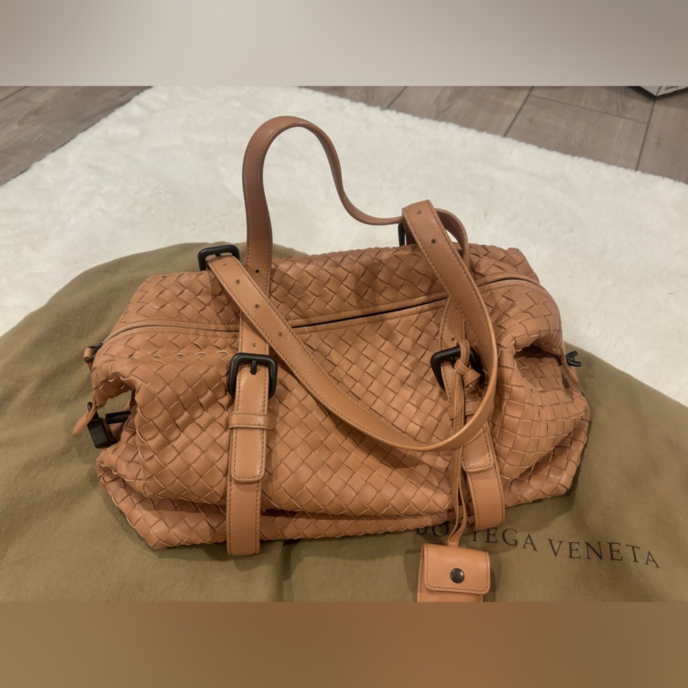 Bottega Veneta pink tote